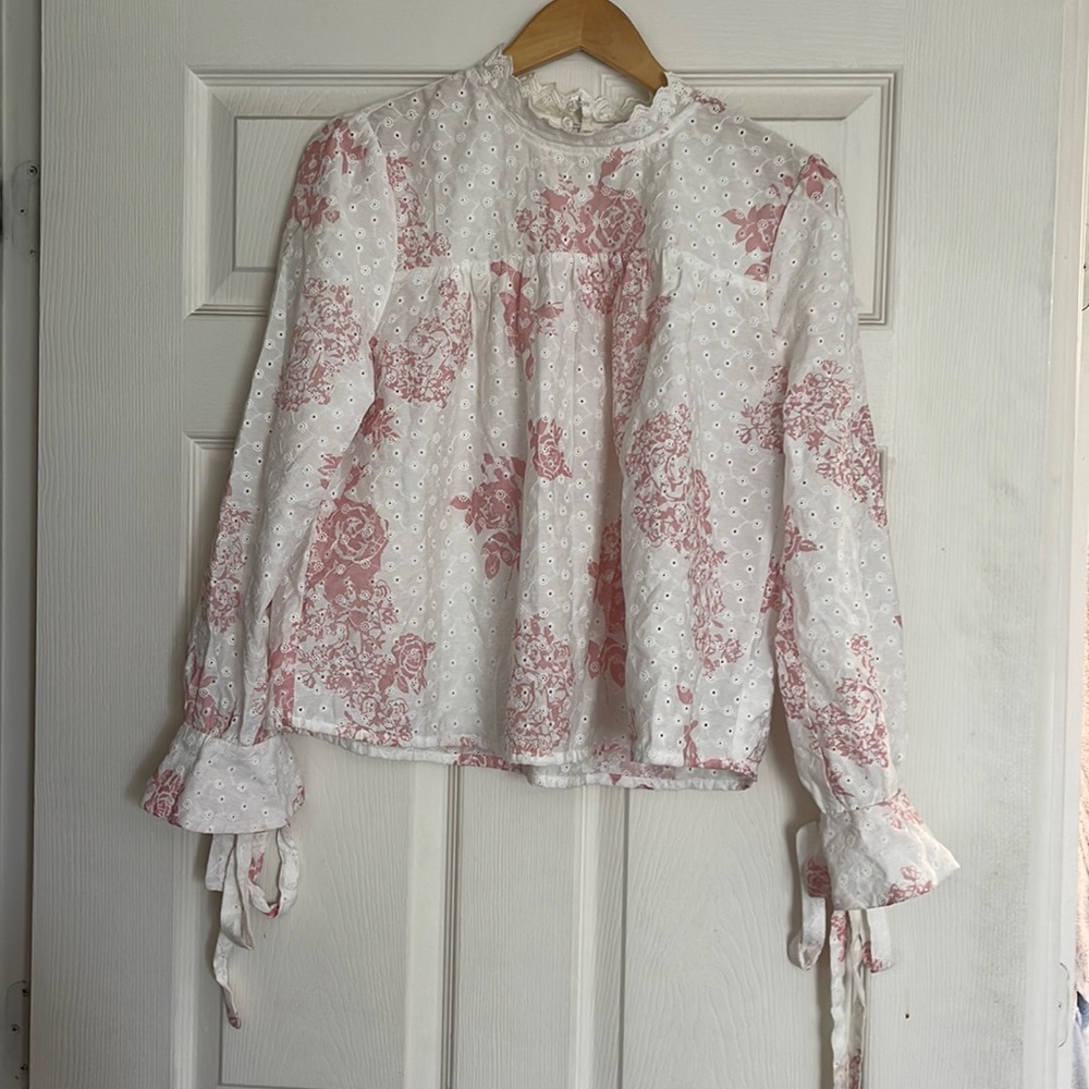 English Factory Pink Floral Eyelet Peasant Blouse
